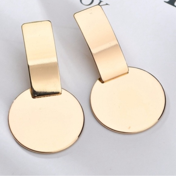 Gold Geo Rectangle Circle Earrings - Picture 7 of 13